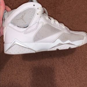 Jordan 7 Retro Pure Platinum